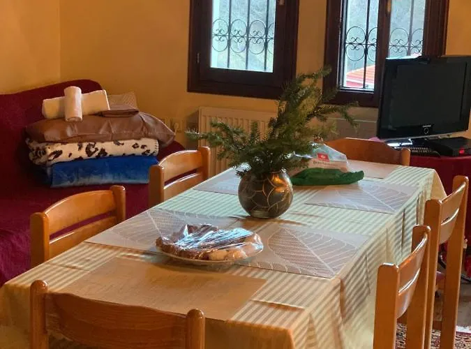 “white Mountain”, Chalet Pisoderi