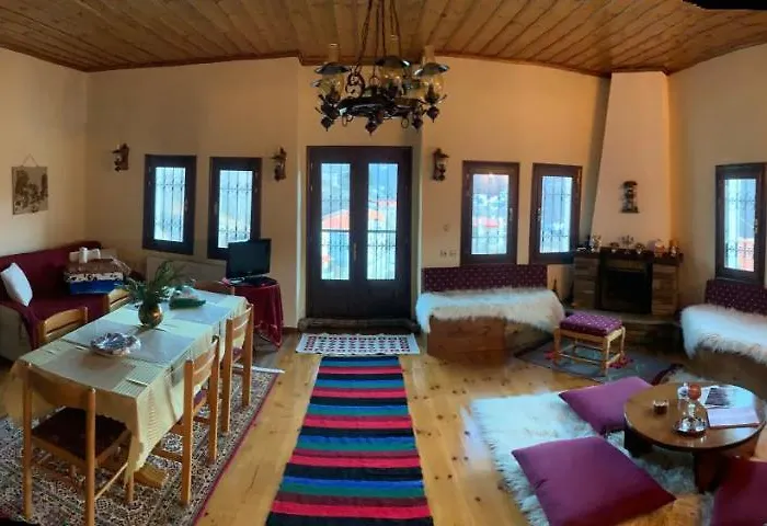 “white Mountain”, Chalet *