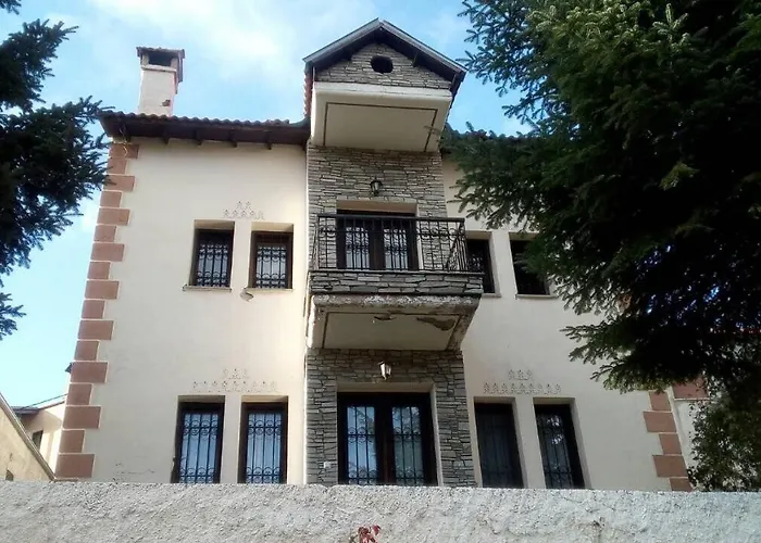 “white Mountain”, Chalet Pisoderi